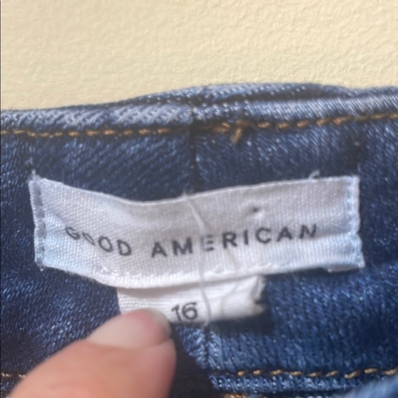 Womens Good American Kick Flare Jeans - Picture 2 of 4